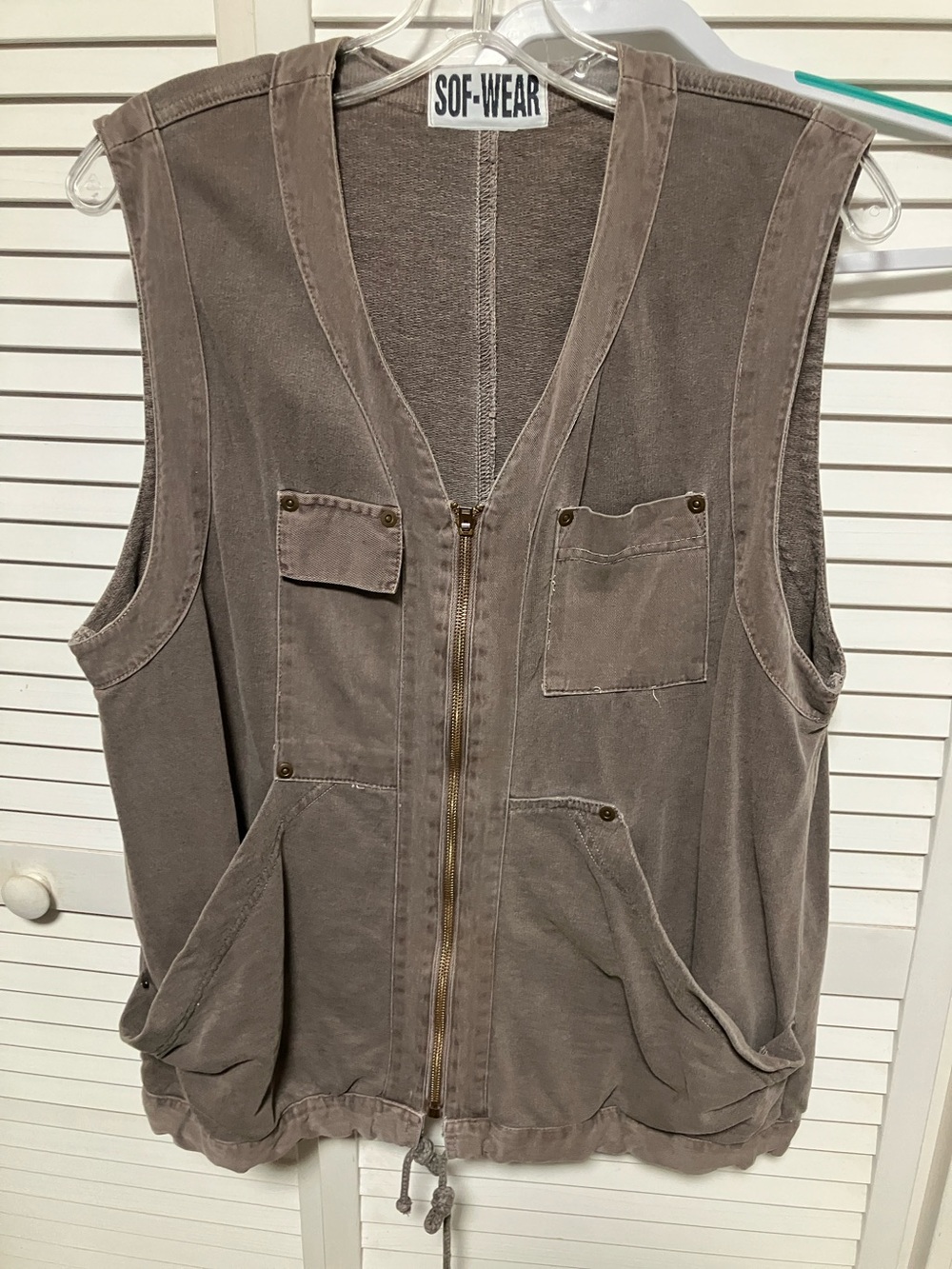 Women's Washed Utility Zip Vest in Taupe